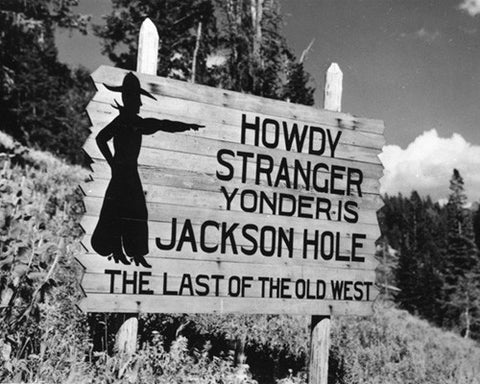 Howdy Stranger Sign